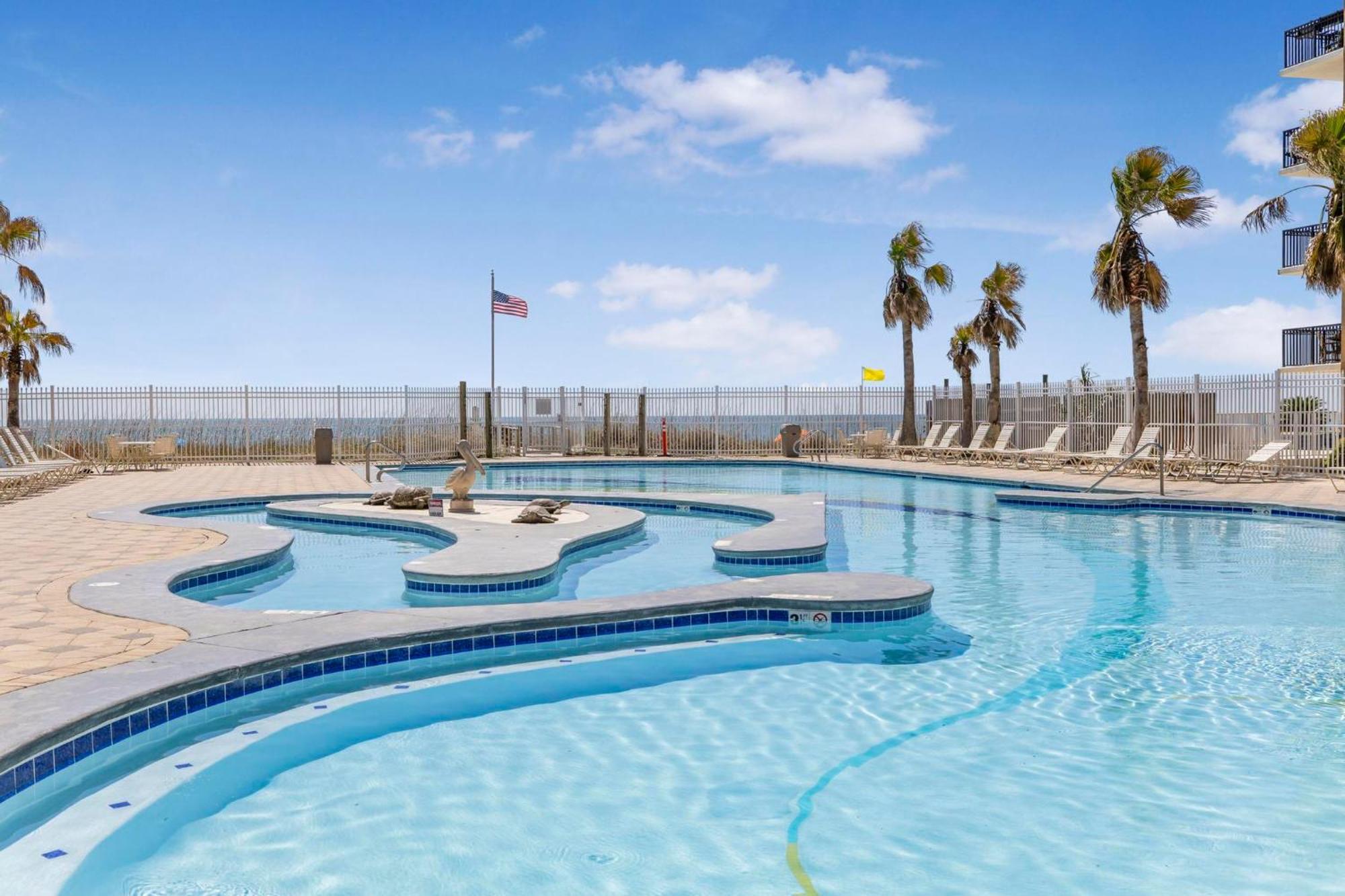 Crystal Tower 1906 By Vacation Homes Collection Gulf Shores Exterior photo